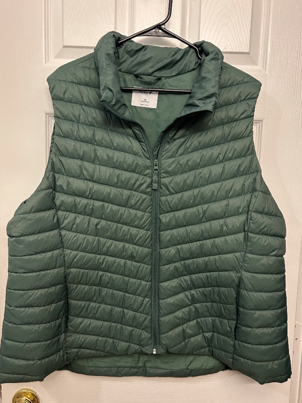 Old Navy Puffer Vest